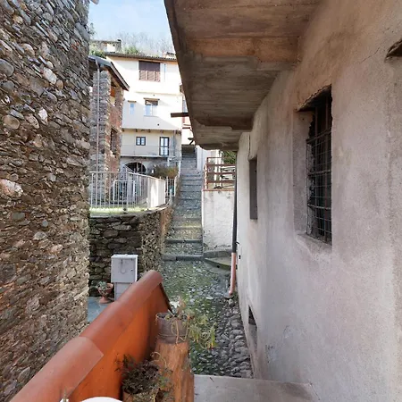 Apartment La Ghianda Cossogno